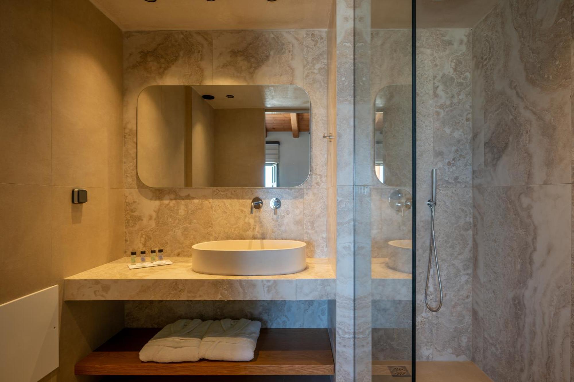 Rettimo Suites, Experience Luxury In The Heart Of Rethymno Exterior photo
