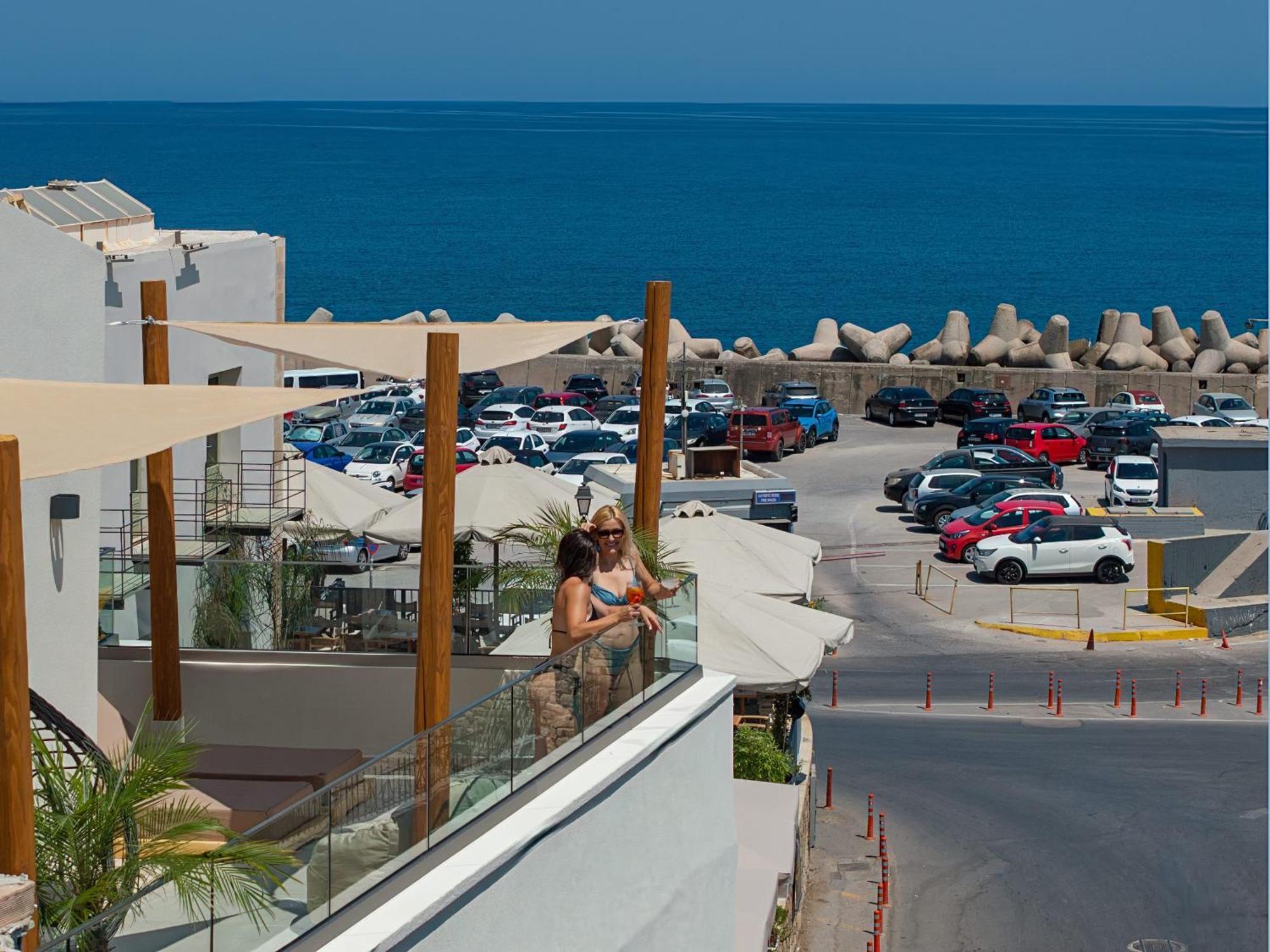 Rettimo Suites, Experience Luxury In The Heart Of Rethymno Exterior photo