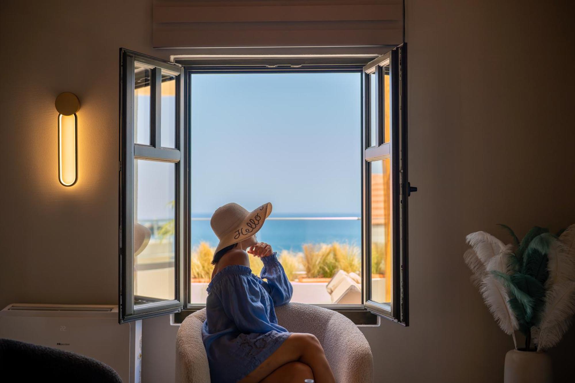 Rettimo Suites, Experience Luxury In The Heart Of Rethymno Exterior photo