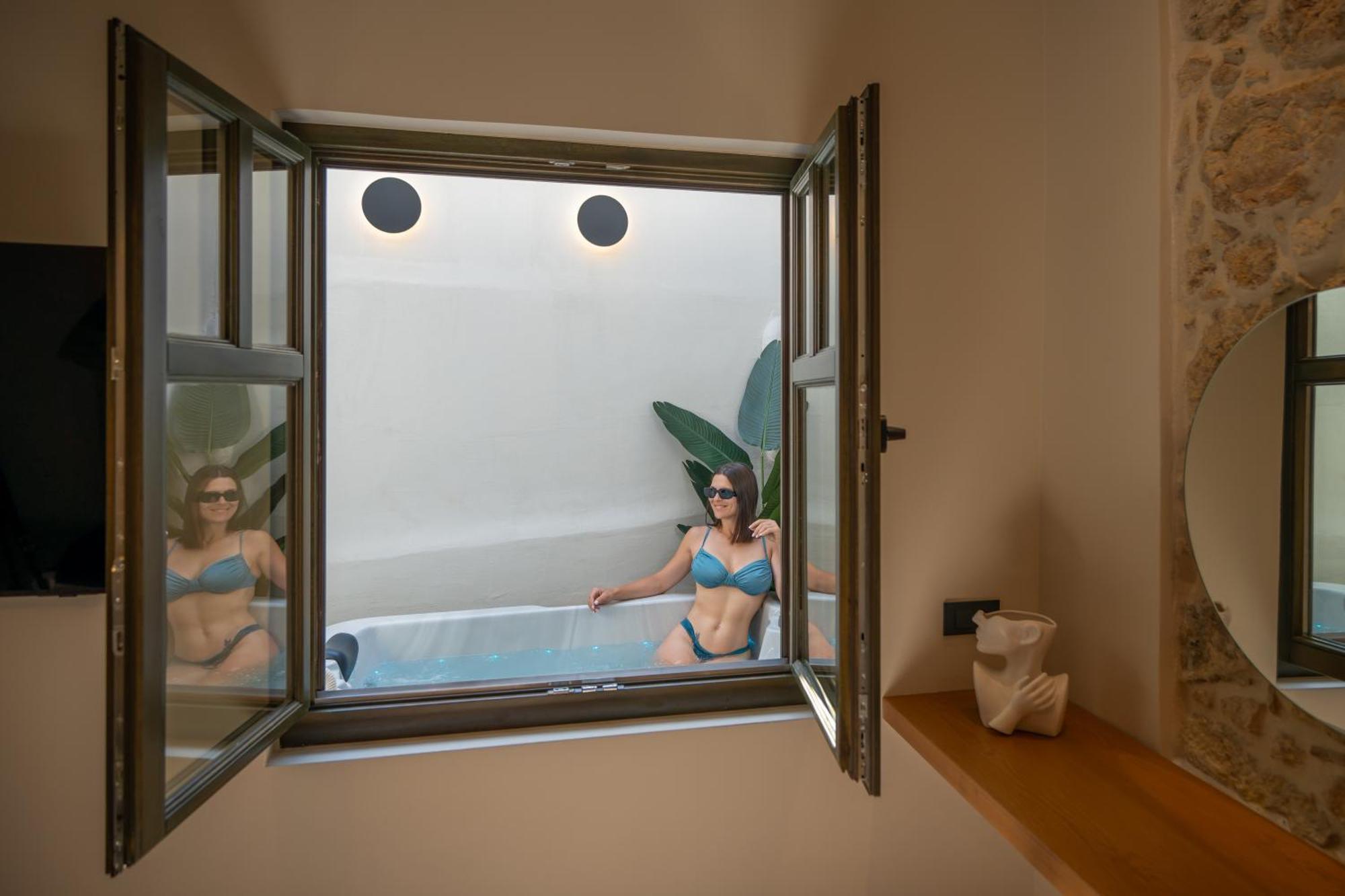 Rettimo Suites, Experience Luxury In The Heart Of Rethymno Exterior photo