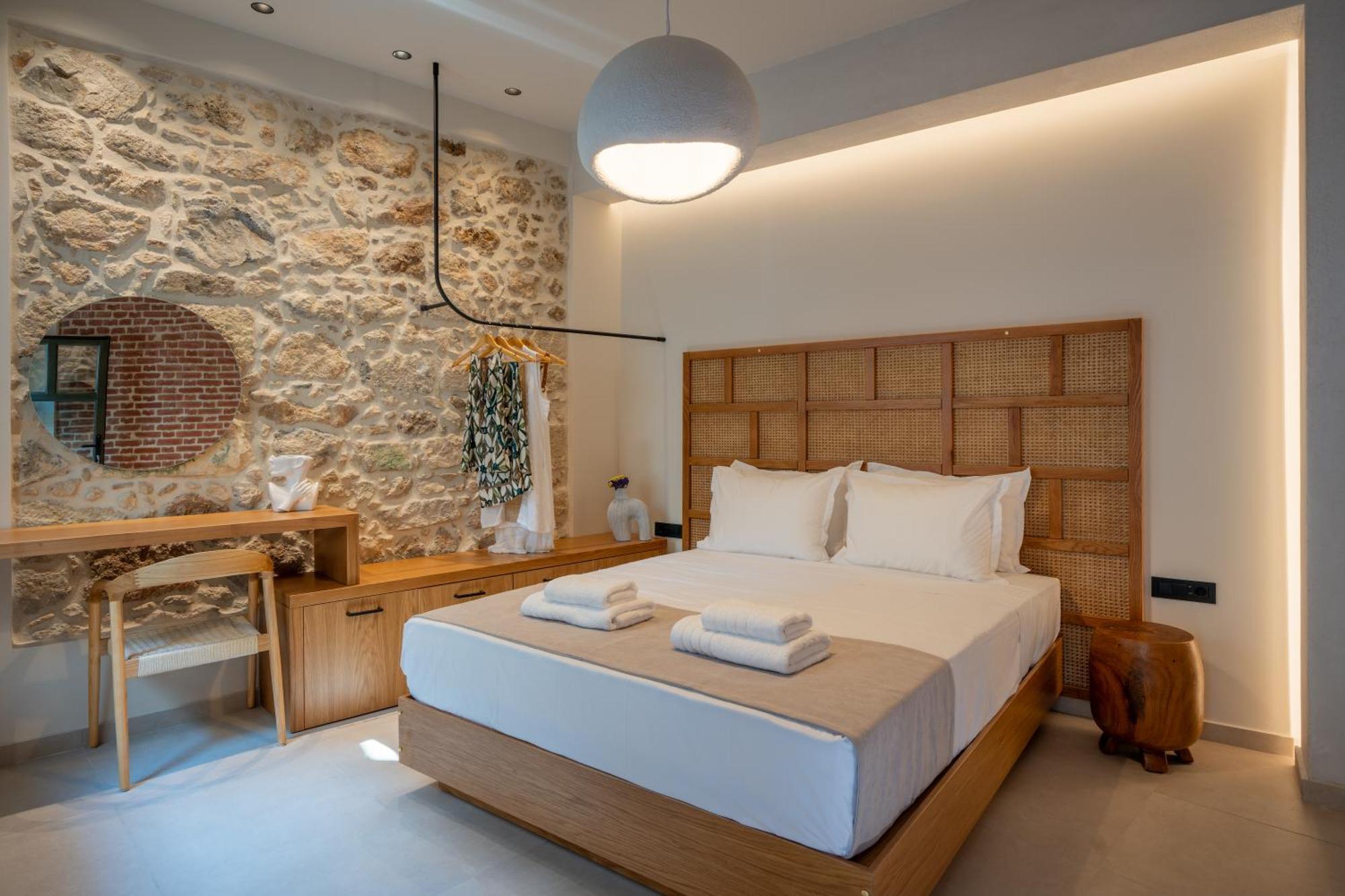 Rettimo Suites, Experience Luxury In The Heart Of Rethymno Exterior photo