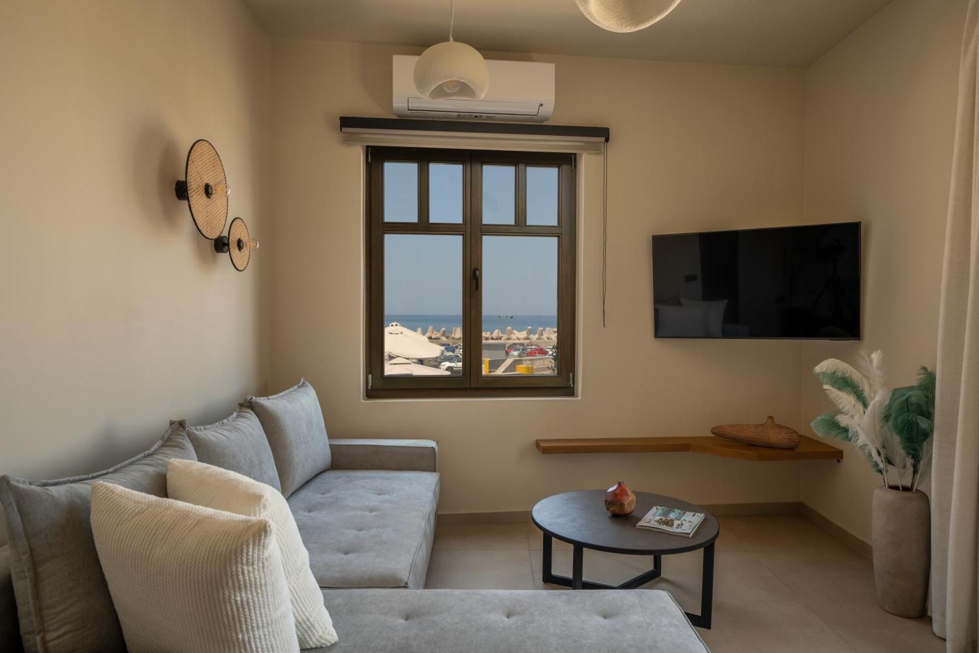 Rettimo Suites, Experience Luxury In The Heart Of Rethymno Exterior photo